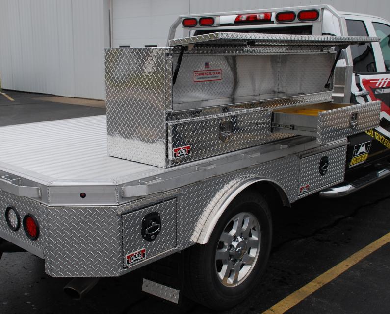 BRUTE, 96"x20"x24" High Capacity Flatbed Contractor TopSider w/Drawers Commercial Class, TB400-96D-BD